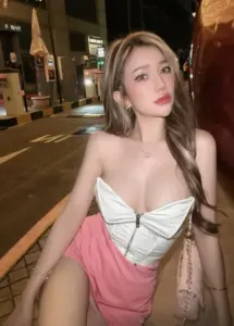 น้องมีนา เรวดี 18